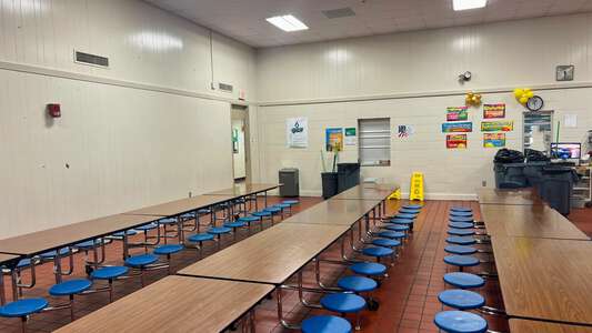 Merrydale Elementary School Cafeteria in Baton Rouge