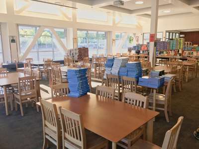 De Anza High School Library in Richmond
