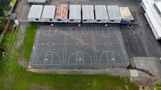 Hogan Middle School Outdoor Basketball Courts in Vallejo