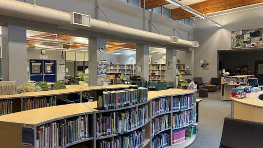Ridgewood Elementary School Library in Portland
