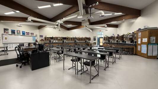 Irvine High School Science Large Group Room in Irvine