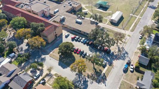 Hubbard Heights Elementary School Parking Lot in Fort Worth