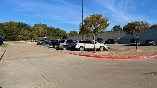 Zan Wesley Holmes Jr Middle School Parking Lot - Tennis Courts in Dallas 3