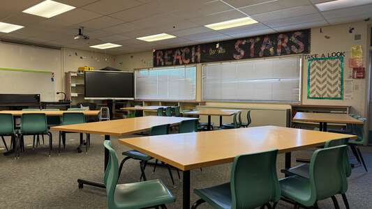 Sherwood Forest Elementary School Library in Federal Way