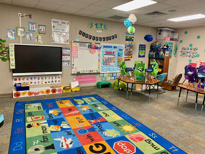 Millennia Gardens Elementary School Classroom Standard in Orlando