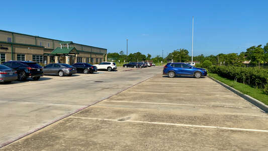 Fonwood ECC Parking Lot - Front in Houston