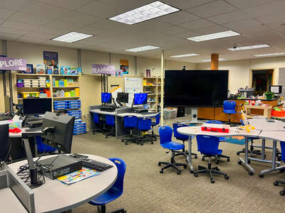 Villa Del Rey Creative Sciences and Arts Magnet School Smart Lab in Baton Rouge