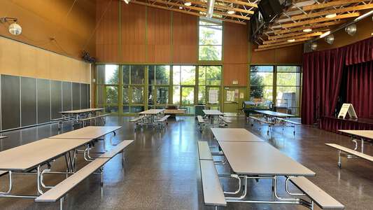 Rosa Parks Elementary School Commons (Cafeteria) in Redmond