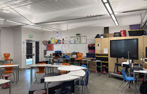 Rio Del Sol TK-8 School Classroom Standard in Oxnard