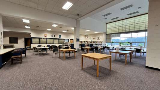 Southern School of Energy and Sustainability Library in Durham 3