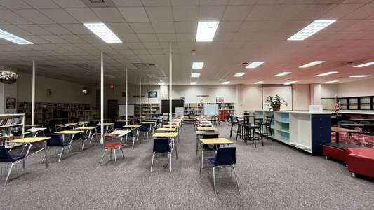 Southern School of Energy and Sustainability Library in Durham 4