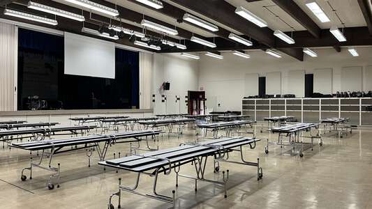 Monroe Middle School Cafeteria in Eugene