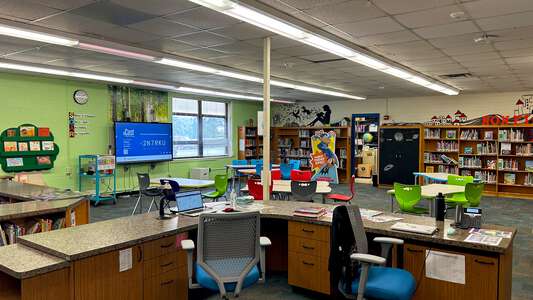 Rosemont Elementary School Library in Virginia Beach 3