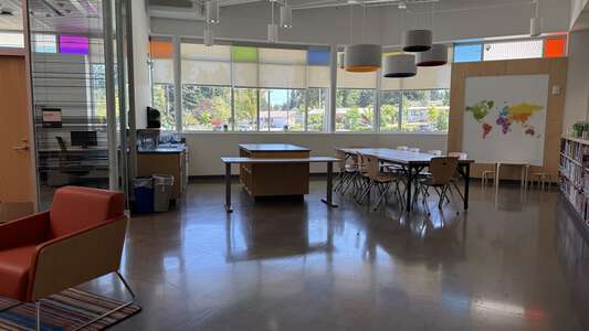 Olympic View K-8 Library in Federal Way