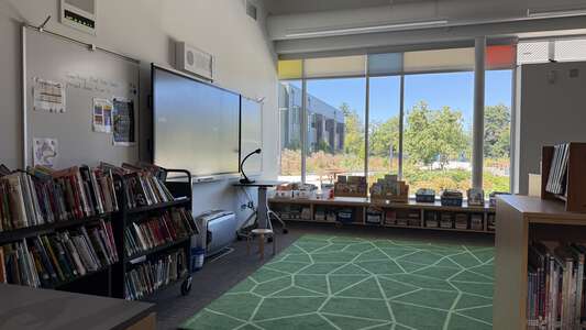 Olympic View K-8 Library in Federal Way