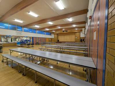 West Elementary School Cafeteria in Vernon 2