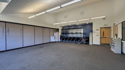 Todd Beamer High School Classroom Standard in Federal Way