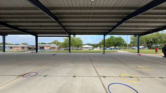 Dundee Elementary Academy School Pavilion in Dundee 2