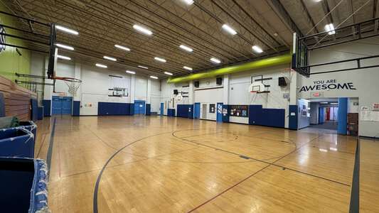 Hallinan Elementary School Gym in Lake Oswego