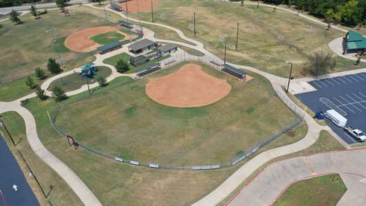 Sixth Grade Center Field - Baseball 1 in Argyle 3