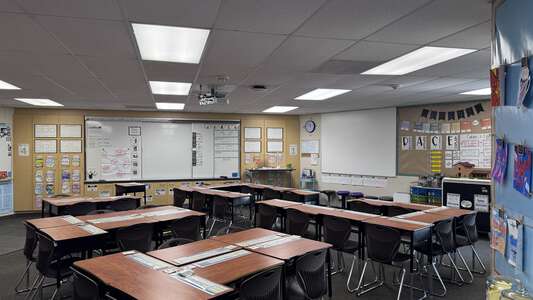 Stone Creek Elementary School Classroom Standard in Irvine