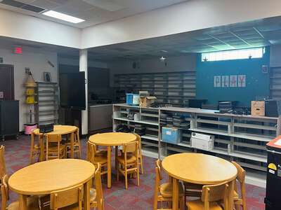 Redondo Elementary School Library in Homestead