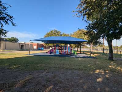 Small Playground - PES