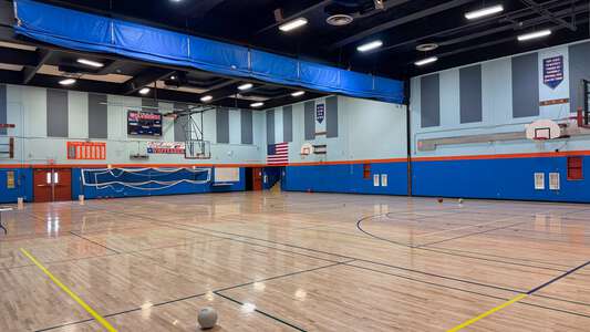Whiteaker Middle School Gym - Main in Keizer