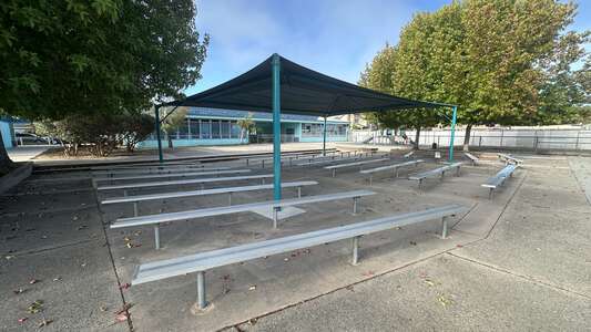 Del Mar Elementary School Outdoor Area in Santa Cruz