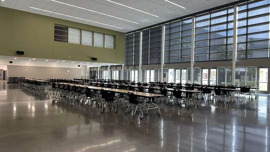 Lawndale High School Cafeteria - Dining Room in Lawndale 3