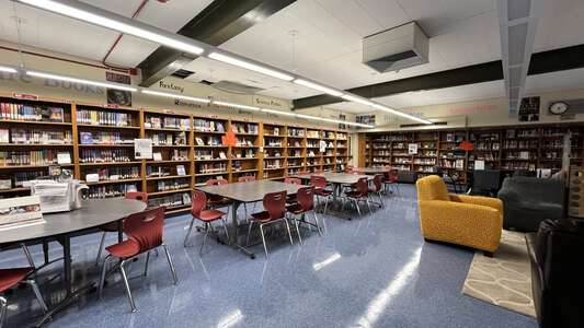 Simons Middle School Library in Pomona