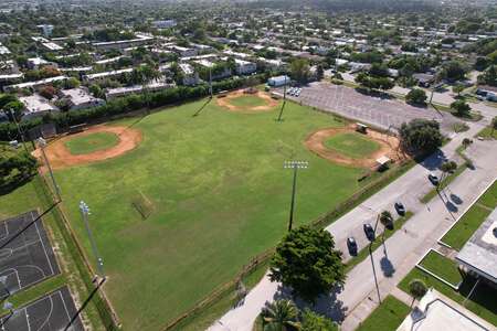Northeast High School Field - Baseball Southwest in Oakland Park
