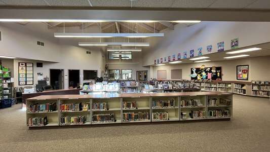 Rainier View Elementary School Library in Federal Way