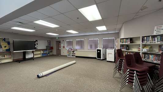Rainier View Elementary School Library in Federal Way