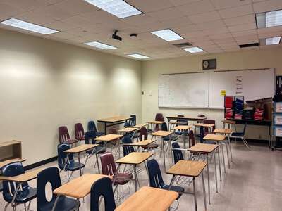 Miami Edison Senior High School Classroom Standard in Miami