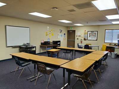 Alessandro School Classroom Standard in Moreno Valley