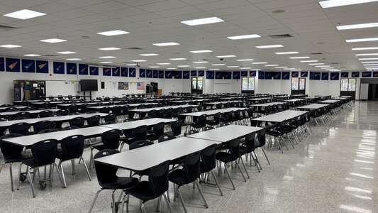 Salem Middle School Cafeteria in Virginia Beach
