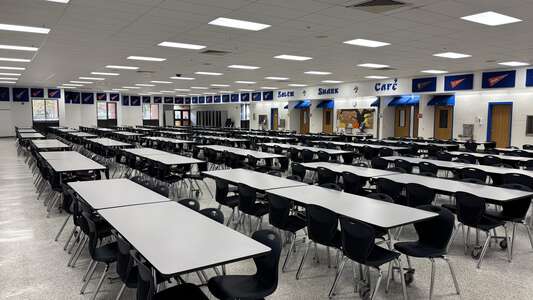 Salem Middle School Cafeteria in Virginia Beach