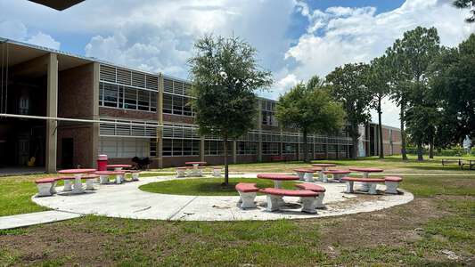 Riverdale High School Cafeteria in Jefferson 4