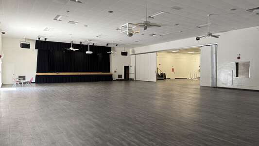 Cerro Villa Middle School Auditorium in Villa Park