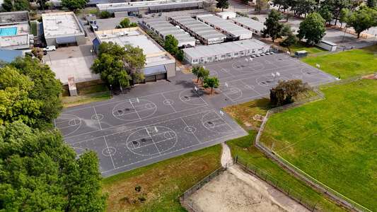 Independence High School (ESUHSD) Basketball Courts (Outdoor) in San Jose 2
