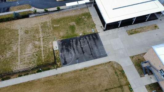 Tumwater Middle School Outdoor Covered Area in Portland 4