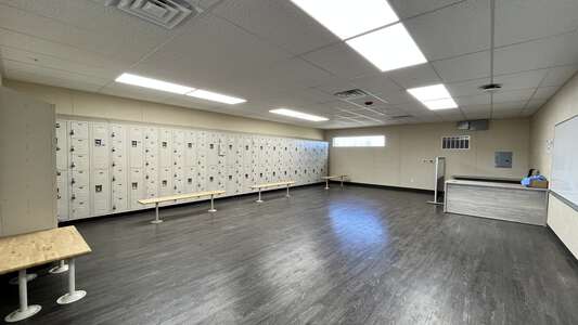 Granite Hills School Locker Room - Girls in Perris
