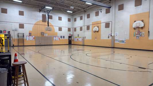 Ruiz - Irma C Ruiz Elementary School Gym in Chicago 4