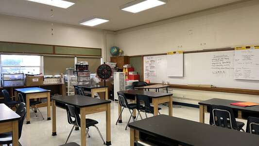 Maudrie M Walton Elementary School Classroom Standard in Fort Worth