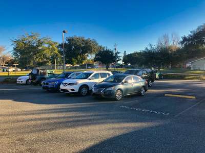 Beverly Shores Elementary Parking Lot in Leesburg