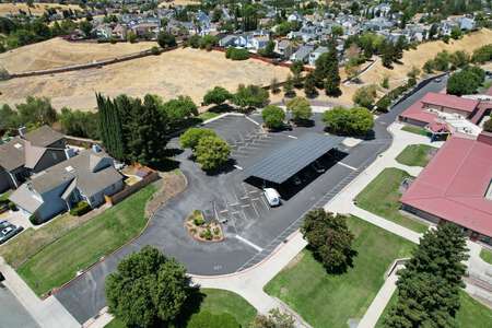 Mno Grant Elementary School Parking Lot - Front in Antioch