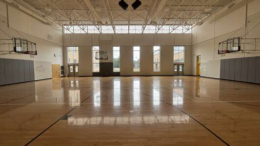 Tumwater Middle School Auxiliary Gym in Portland