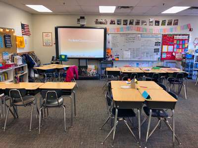 Double Eagle Elementary School Classroom Standard in Albuquerque 3