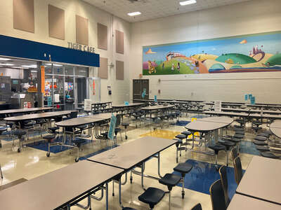 Anson Jones Elementary School Cafeteria in Dallas